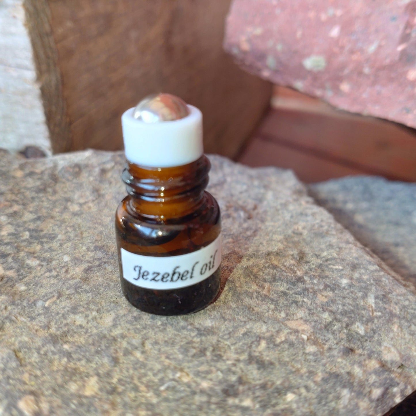 Magisk Jezebel root oil