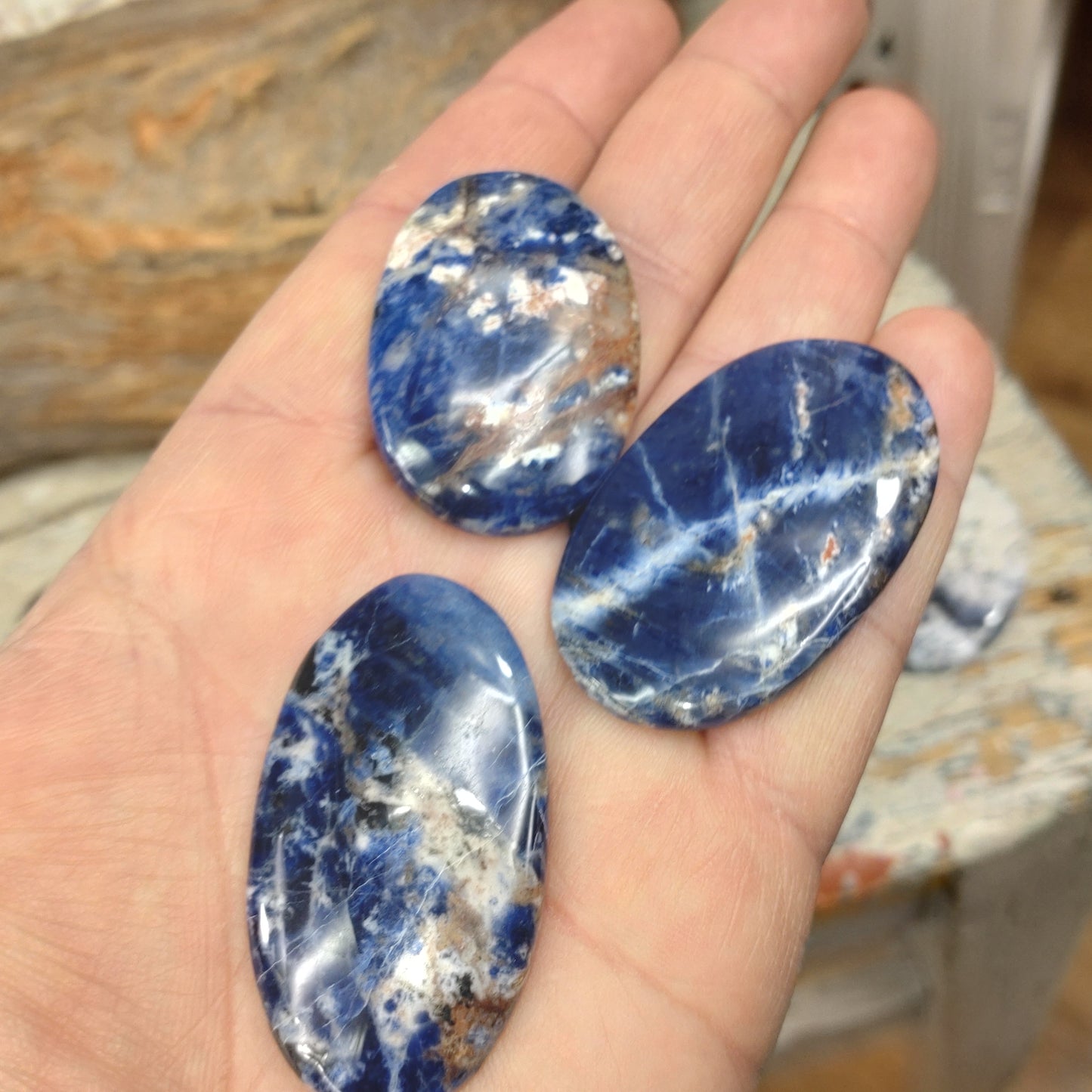 Sodalit cabochon