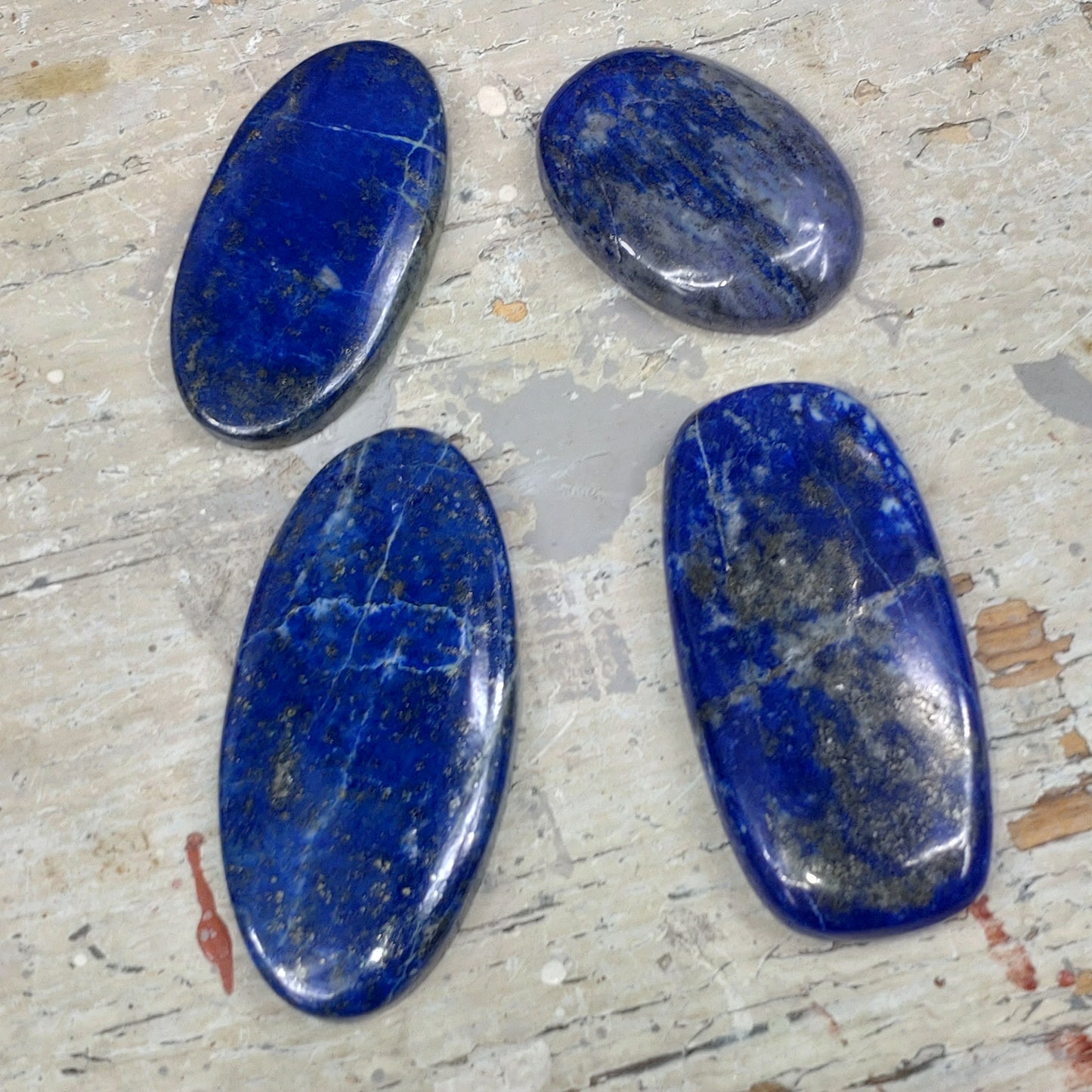 Lapis lazuli cabochon
