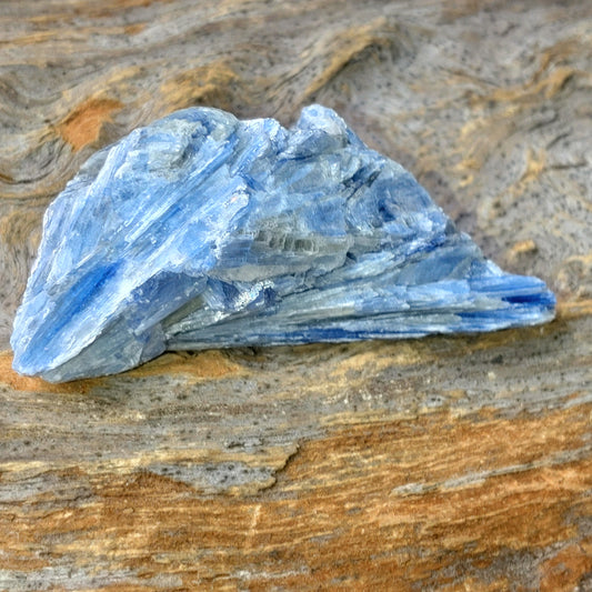 Blå Kyanit (rå) DSC-3363