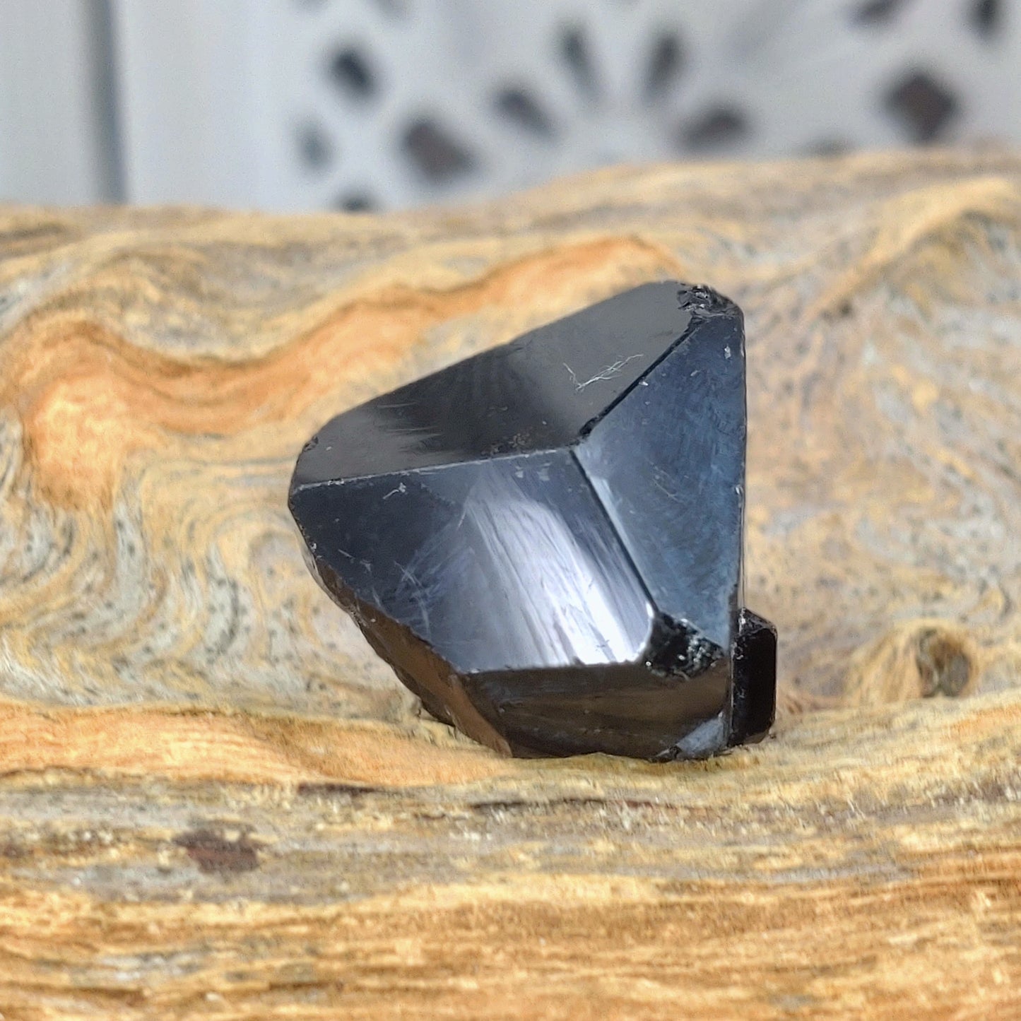 Svart Turmalin (Schorl) kristall