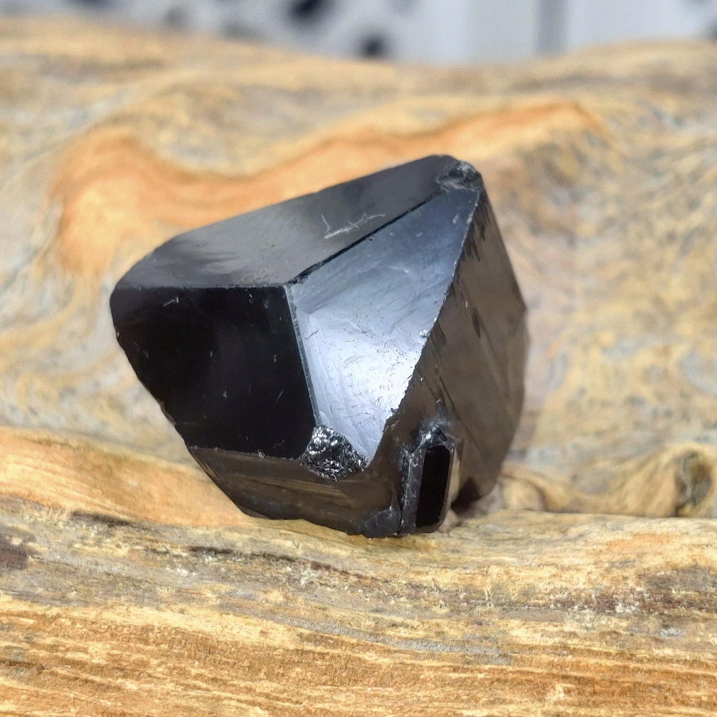 Svart Turmalin (Schorl) kristall
