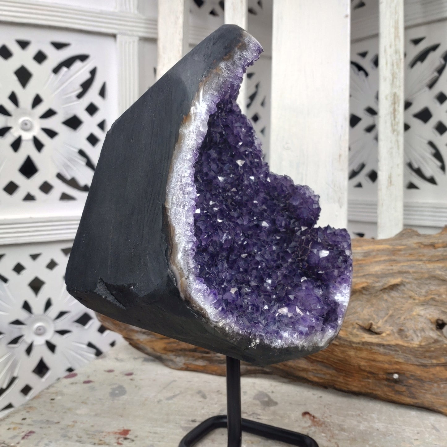 Ametistkluster ✨ på ställ.