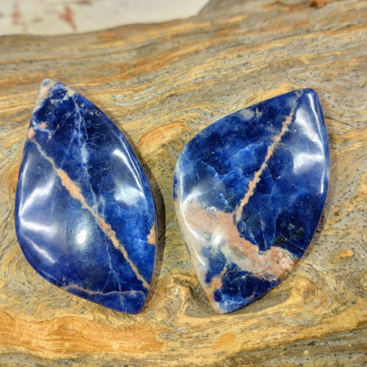 Sodalit cabochon